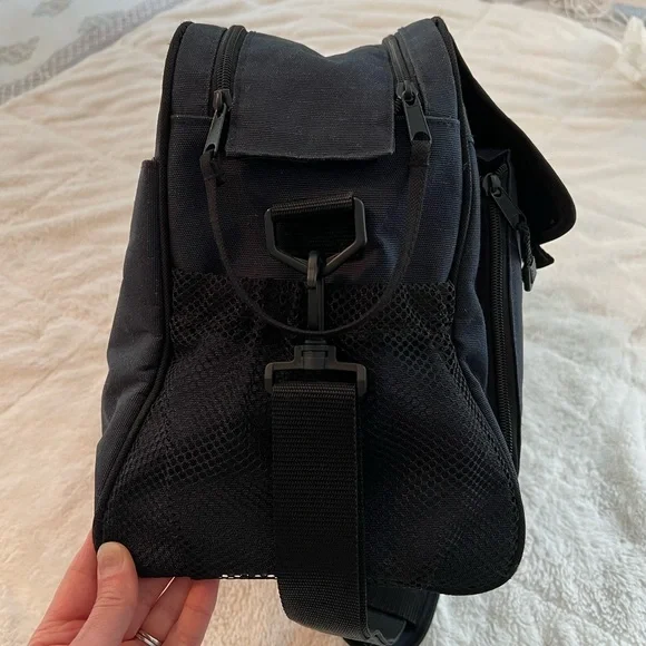 Eddie Bauer Diaper Bag Duffle - Picture 3 of 15